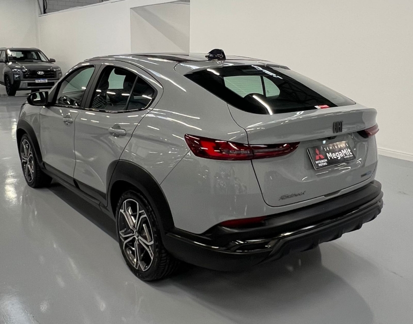 Fiat-FASTBACK-1.0 TURBO 200 HYBRID IMPETUS CVT