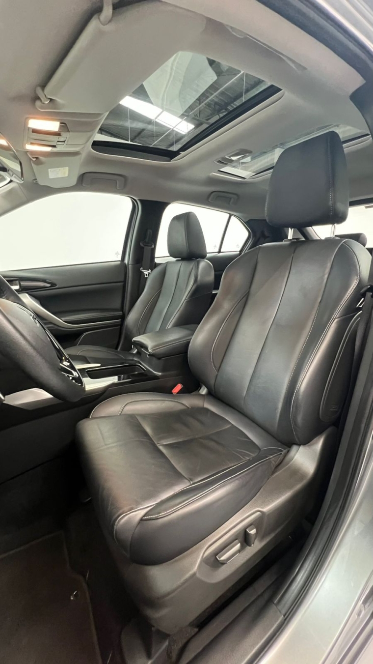 Mitsubishi-ECLIPSE CROSS-1.5 MIVEC TURBO GASOLINA HPE-S S-AWC CVT