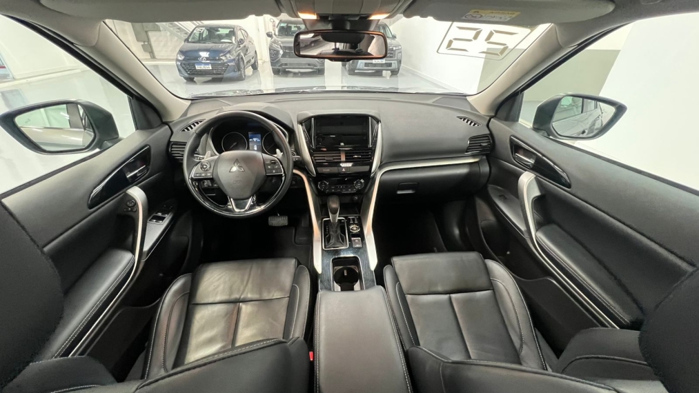 Mitsubishi-ECLIPSE CROSS-1.5 MIVEC TURBO GASOLINA HPE-S S-AWC CVT