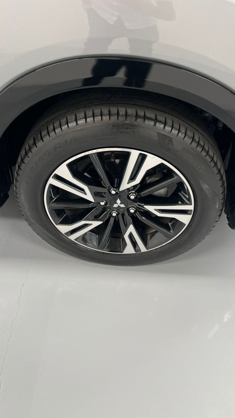 Mitsubishi-ECLIPSE CROSS-1.5 MIVEC TURBO GASOLINA HPE-S S-AWC CVT