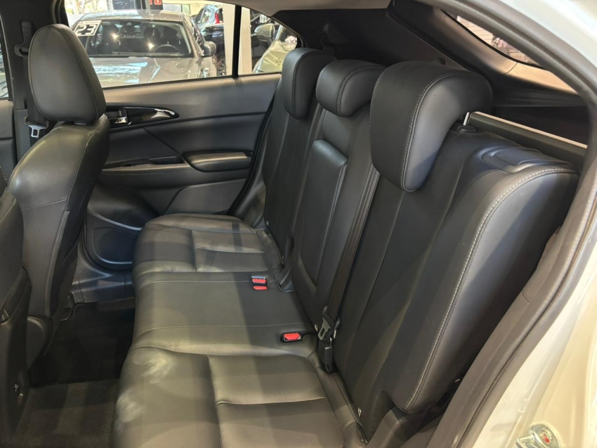 Mitsubishi-ECLIPSE CROSS-1.5 MIVEC TURBO GASOLINA HPE-S CVT