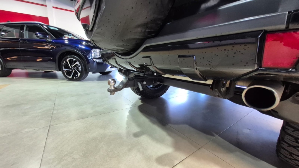 Mitsubishi-PAJERO FULL-3.2 HPE 4X4 16V TURBO INTERCOOLER DIESEL 2P AUTOMÁTICO