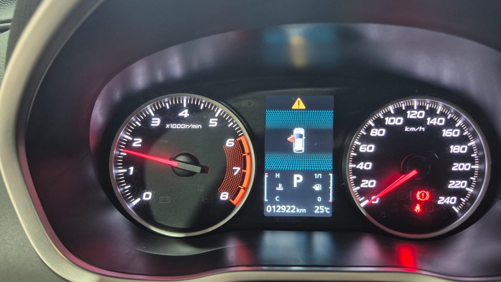 Mitsubishi-ECLIPSE CROSS-1.5 MIVEC TURBO GASOLINA HPE CVT