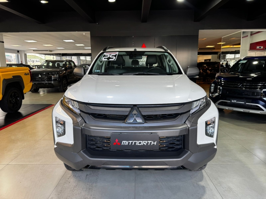 2.4 16V TURBO DIESEL SPORT OUTDOOR PLUS CD 4P 4X4 AUTOMÁTICO