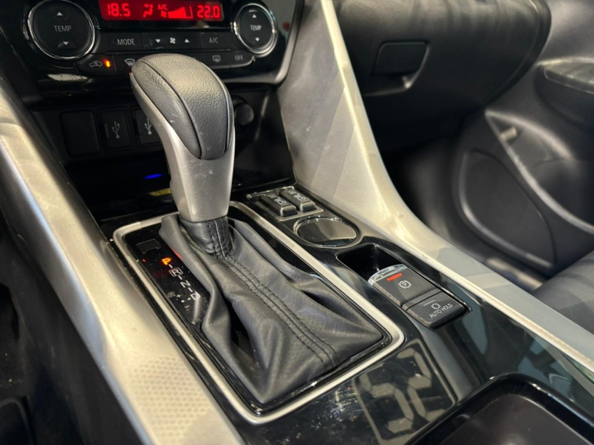 Mitsubishi-ECLIPSE CROSS-1.5 MIVEC TURBO GASOLINA HPE CVT