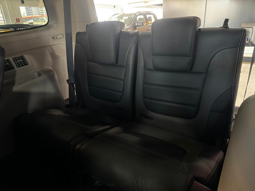 Mitsubishi-PAJERO DAKAR-3.5 HPE 7 LUGARES 4X4 V6 24V FLEX 4P AUTOMÁTICO