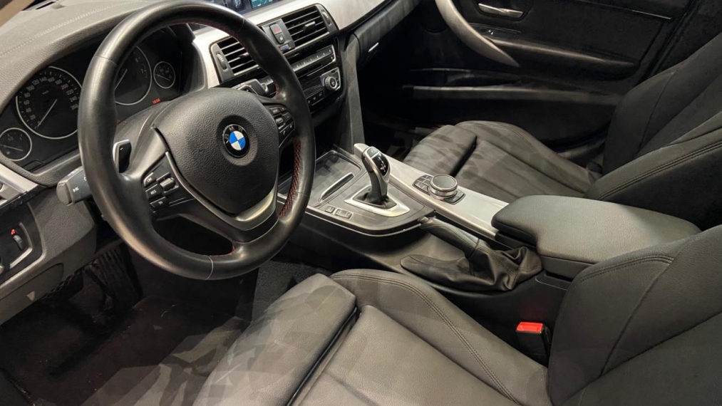 BMW-320i-2.0 SPORT GP 16V TURBO ACTIVE FLEX 4P AUTOMÁTICO