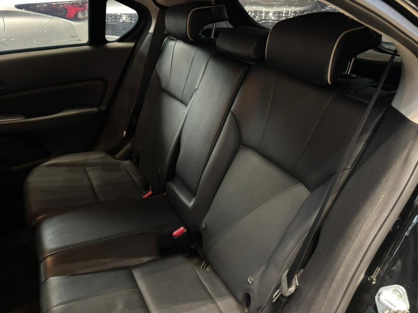 Honda-CITY-1.5 i-VTEC FLEX HATCH TOURING CVT