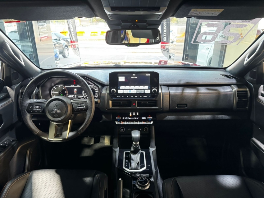 Mitsubishi-TRITON-2.4 BITURBO DIESEL CD KATANA 4X4 AUTOMÁTICO