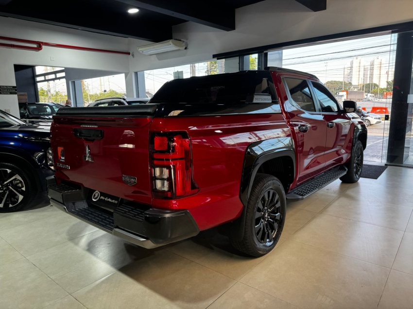 Mitsubishi-TRITON-2.4 BITURBO DIESEL CD KATANA 4X4 AUTOMÁTICO