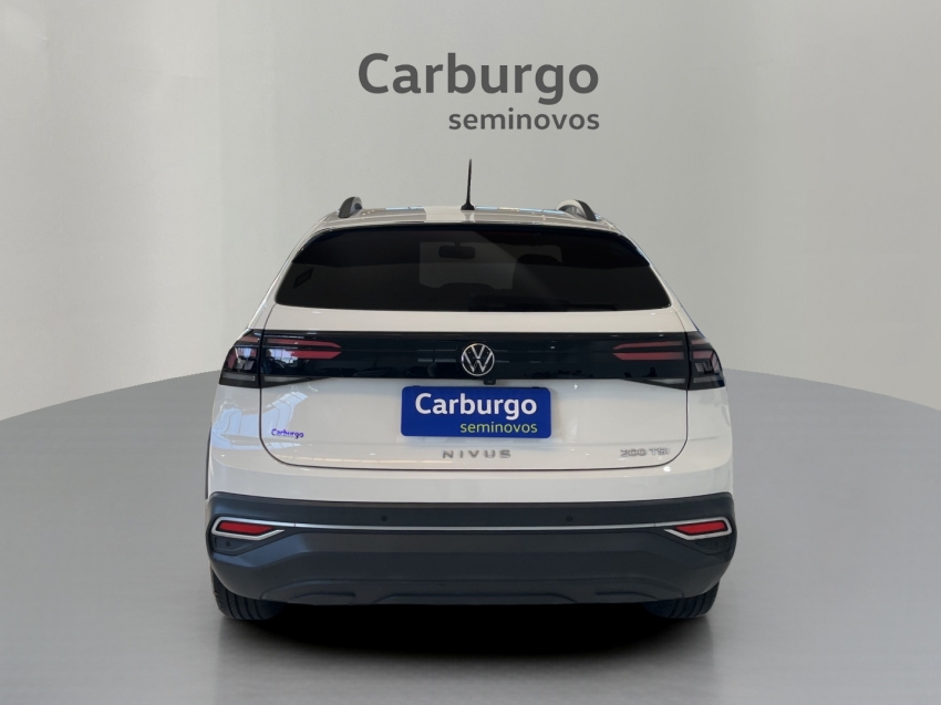 VW - Volkswagen-NIVUS-1.0 200 TSI TOTAL FLEX COMFORTLINE AUTOMÁTICO