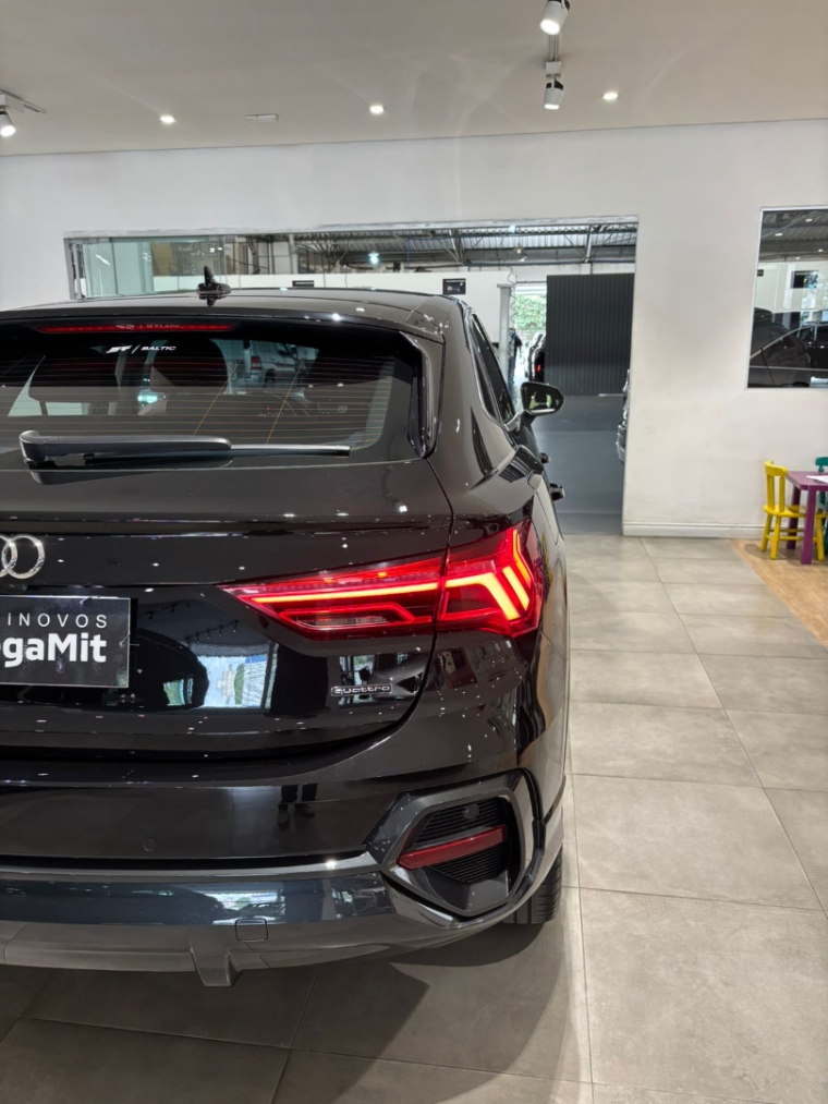 Audi-Q3-2.0 40 TFSI GASOLINA SPORTBACK PERFORMANCE QUATTRO TIPTRONIC