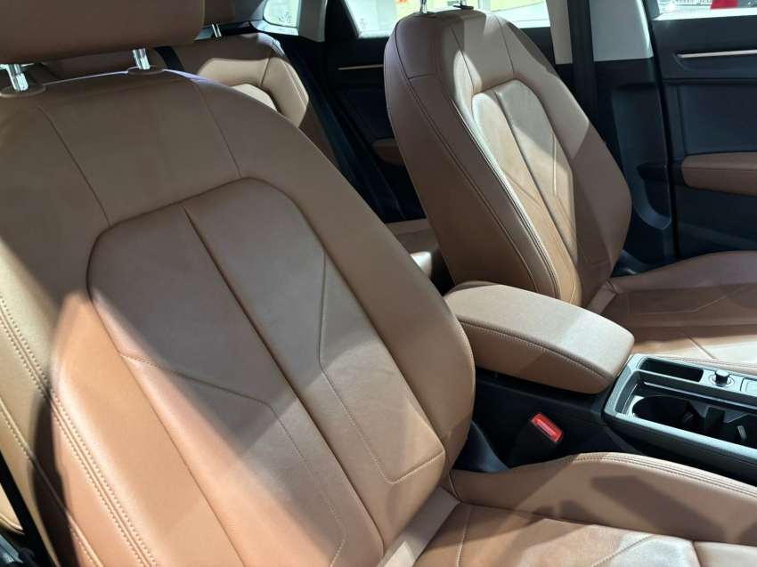 Audi-Q3-2.0 40 TFSI GASOLINA SPORTBACK PERFORMANCE QUATTRO TIPTRONIC