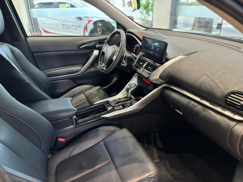 Mitsubishi-ECLIPSE CROSS-1.5 MIVEC TURBO GASOLINA HPE CVT