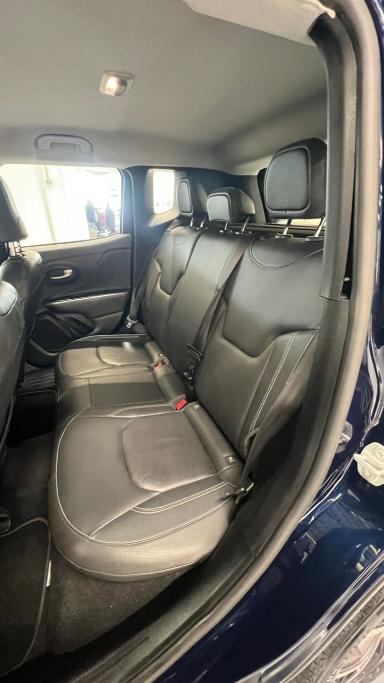 Jeep-RENEGADE-1.3 T270 TURBO FLEX LONGITUDE AT6