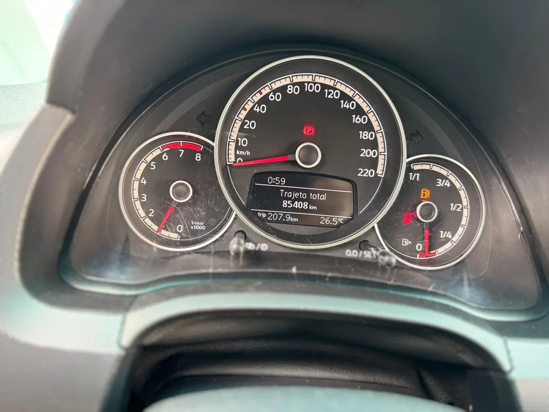VW - Volkswagen-up!-up! Connect 1.0 TSI Total Flex 12V 5p