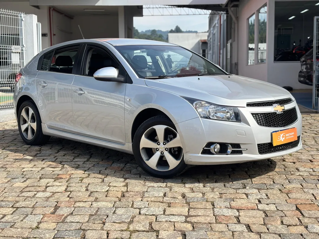 GM - Chevrolet-CRUZE-CRUZE HB Sport LT 1.8 16V FlexP. 5p Aut