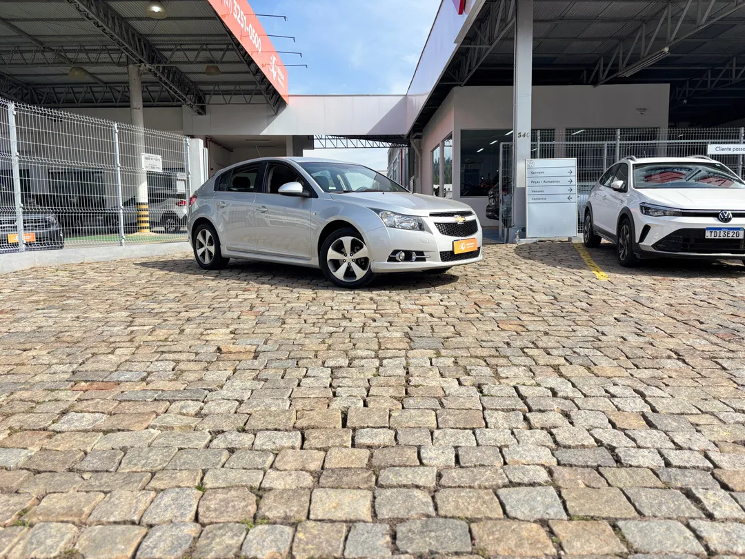 gm - chevrolet cruze hb sport lt 1.8 16v flexp. 5p aut