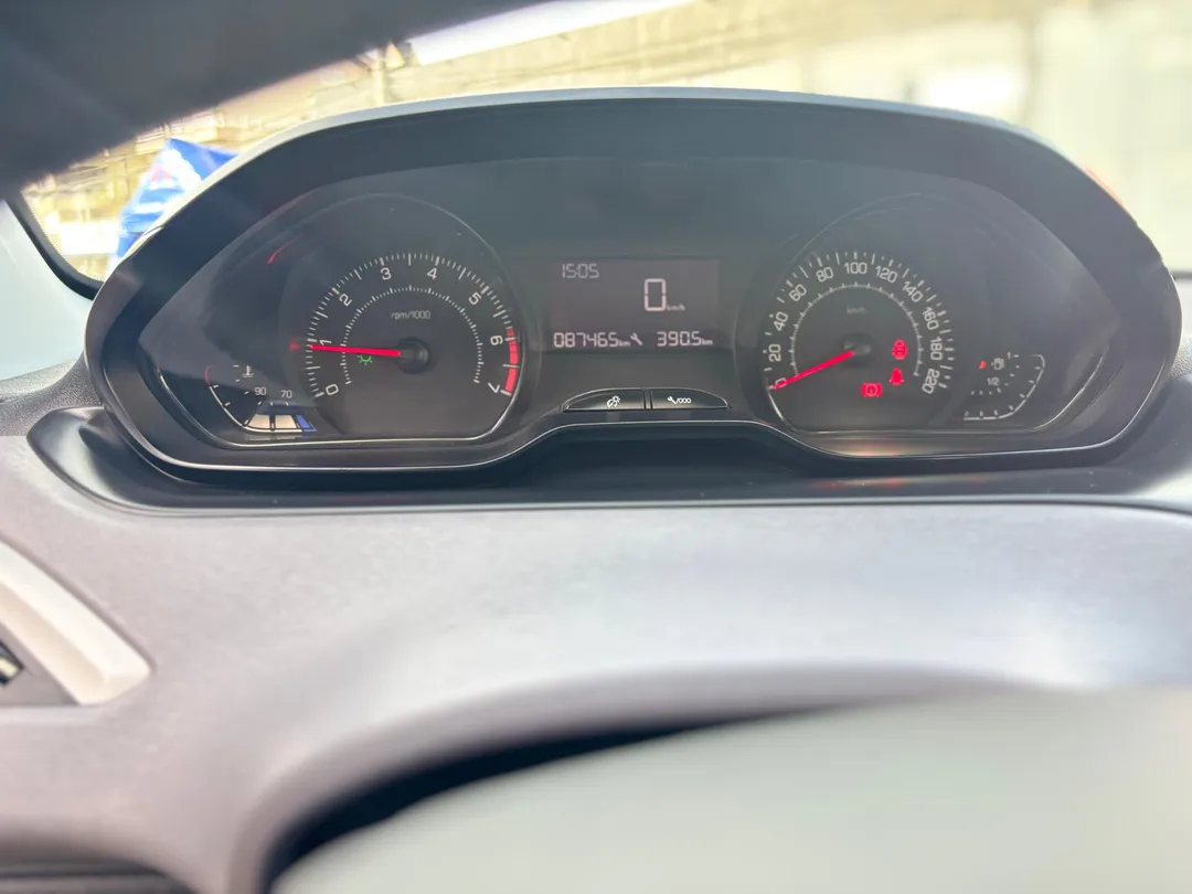 Peugeot-208-208 Active 1.2 Flex 12V 5p mec.