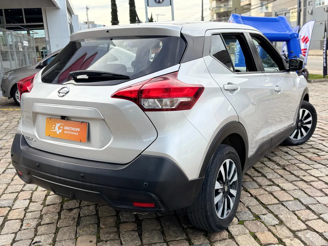 nissan kicks active s 1.6 16v flex aut.