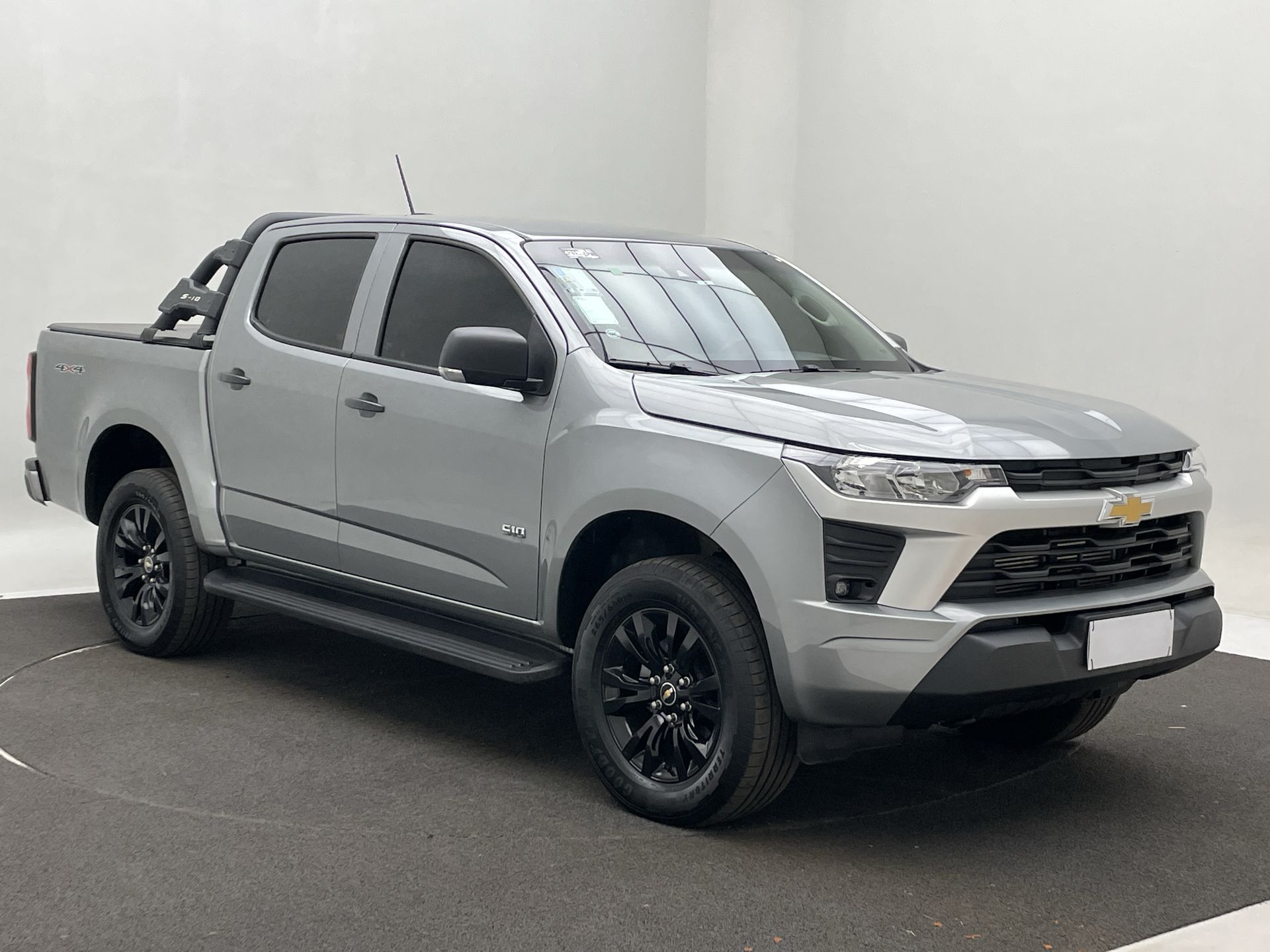 GM - Chevrolet-S10-S10 Pick-Up WT 2.8 TDI 4x4 CD Diesel Aut