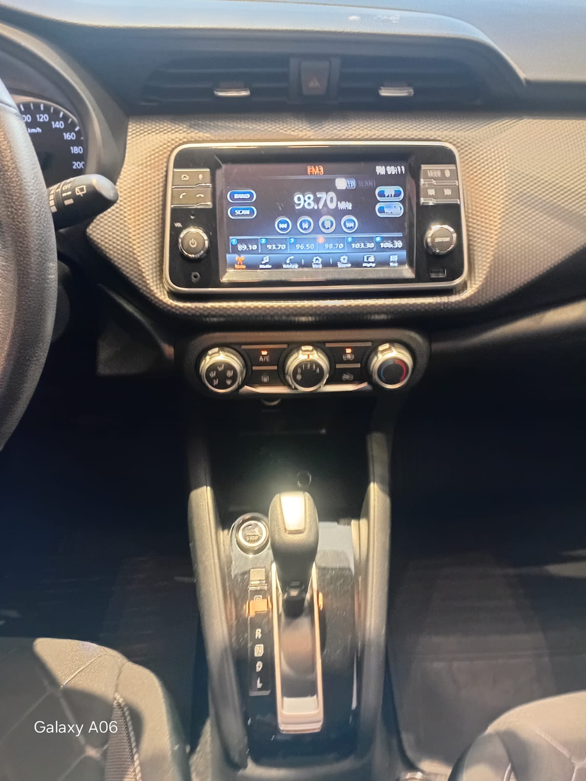 Nissan-KICKS-KICKS 1.6 16V FLEXSTART SL 4P XTRONIC