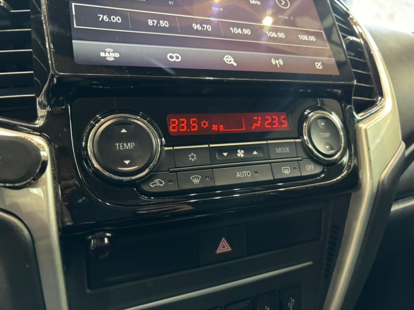 Mitsubishi-TRITON-2.4 BITURBO DIESEL CD HPE-S 4X4 AUTOMÁTICO