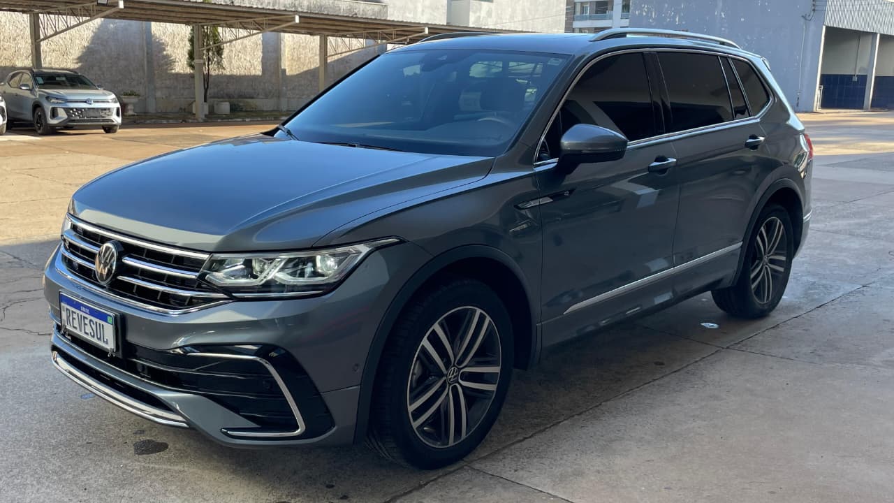 TIGUAN Allspac R-Line 300 TSI 2.0
