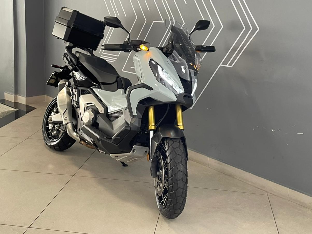 X-ADV 745cc
