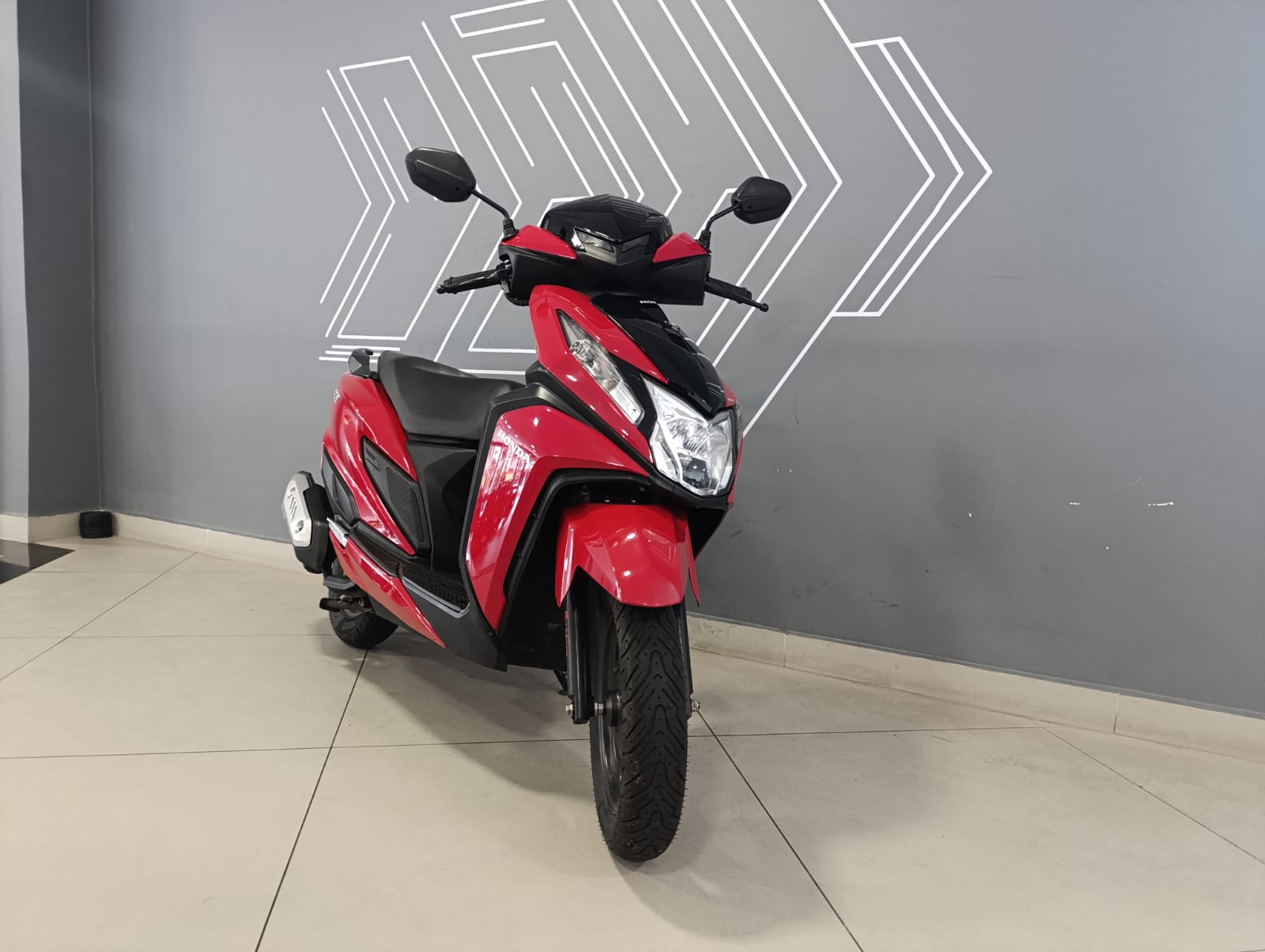 ELITE 125