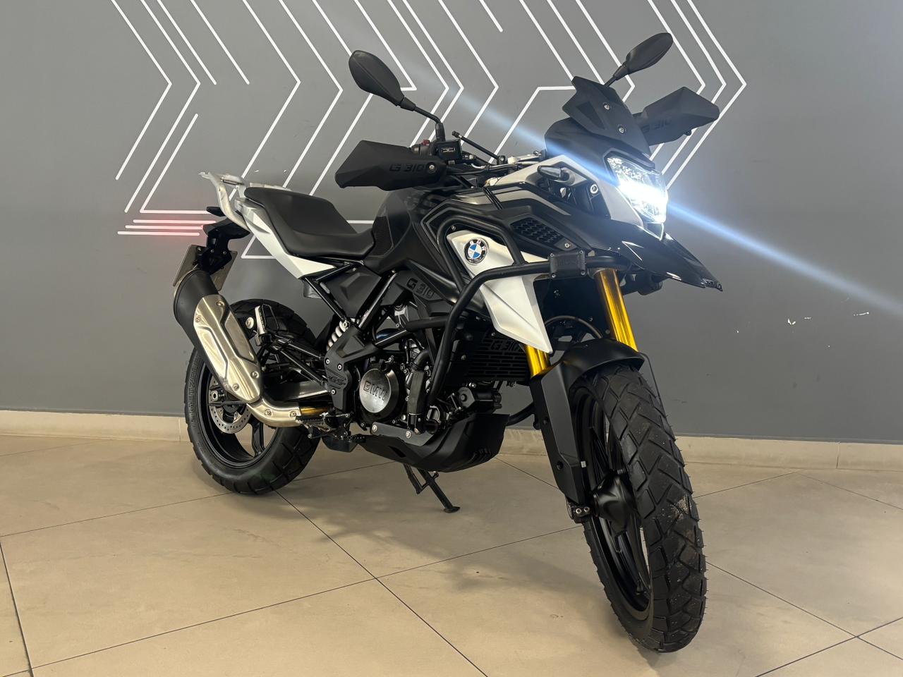 G 310 GS