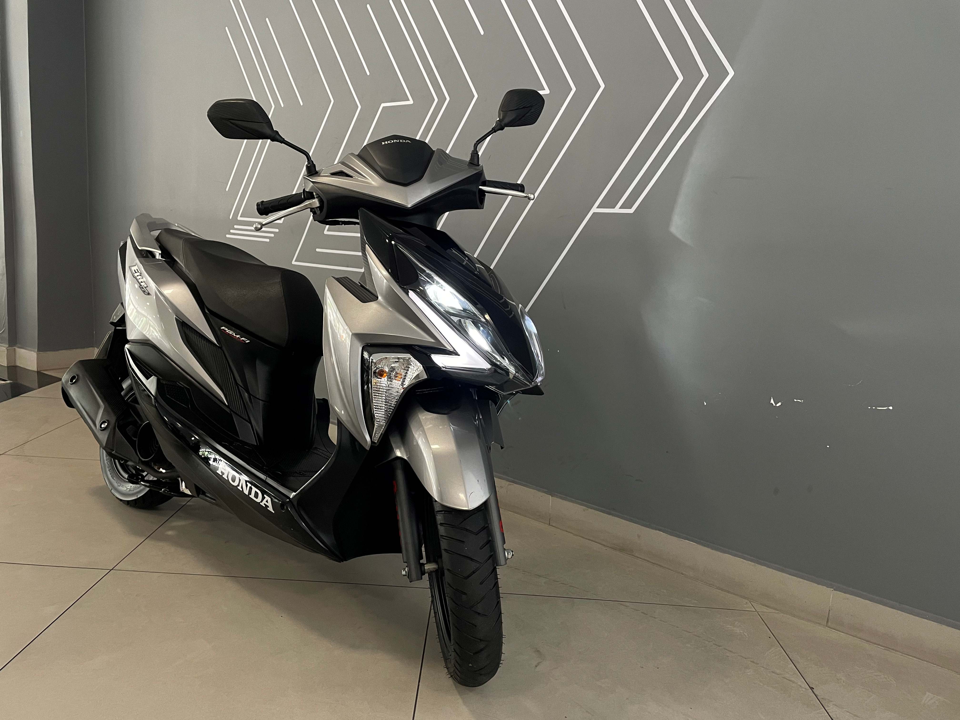 ELITE 125