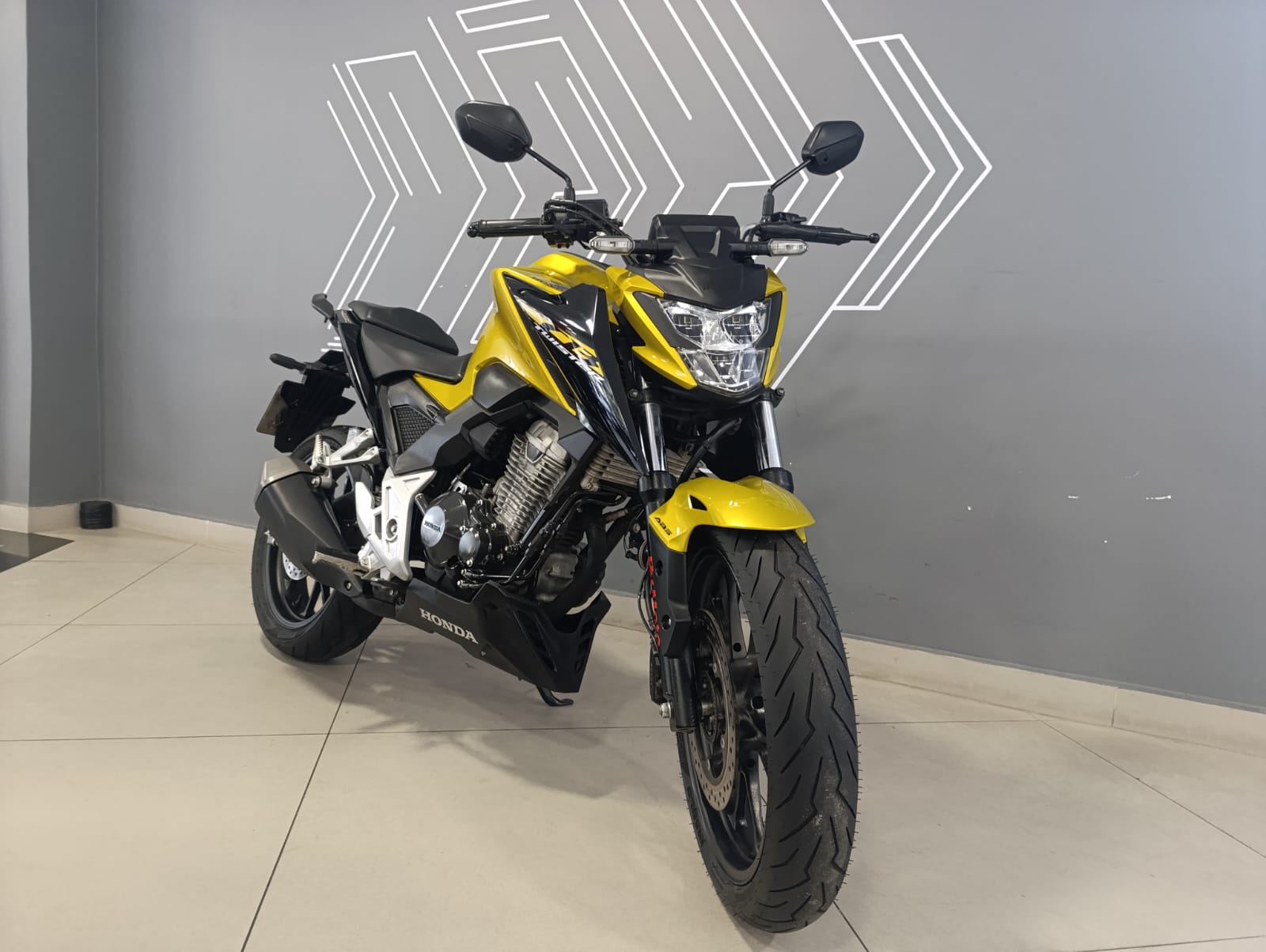 CB 300F Twister Flex