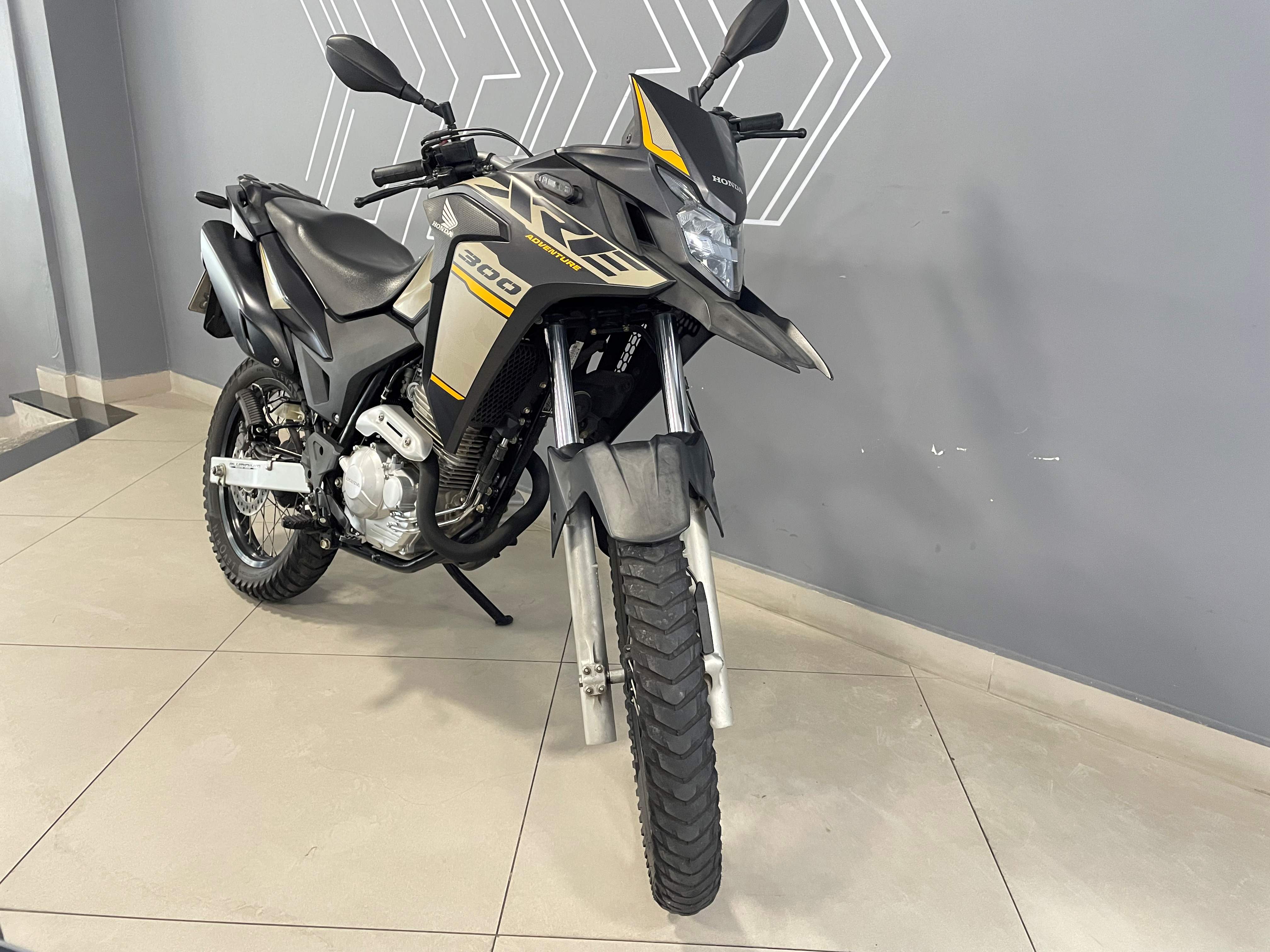 XRE 300/ 300 ABS/ FLEX