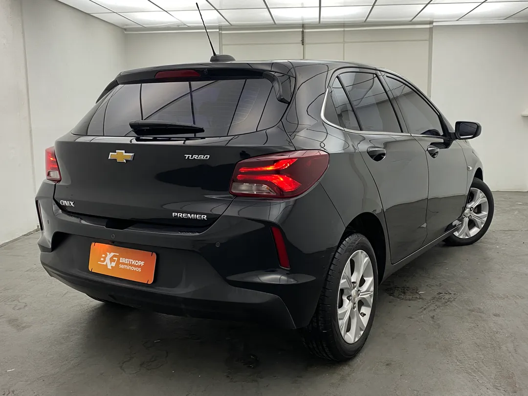 GM - Chevrolet-ONIX-ONIX HATCH PREM. 1.0 12V TB Flex 5p Aut.