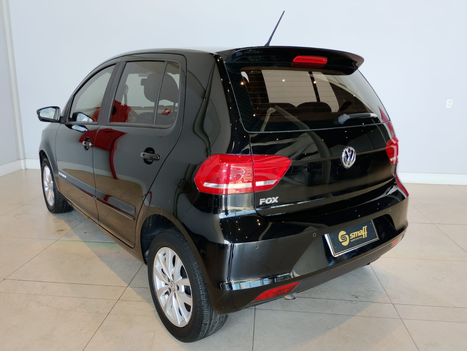 VW - Volkswagen-Fox-Fox Comfortline 1.0 Flex 8V 5p