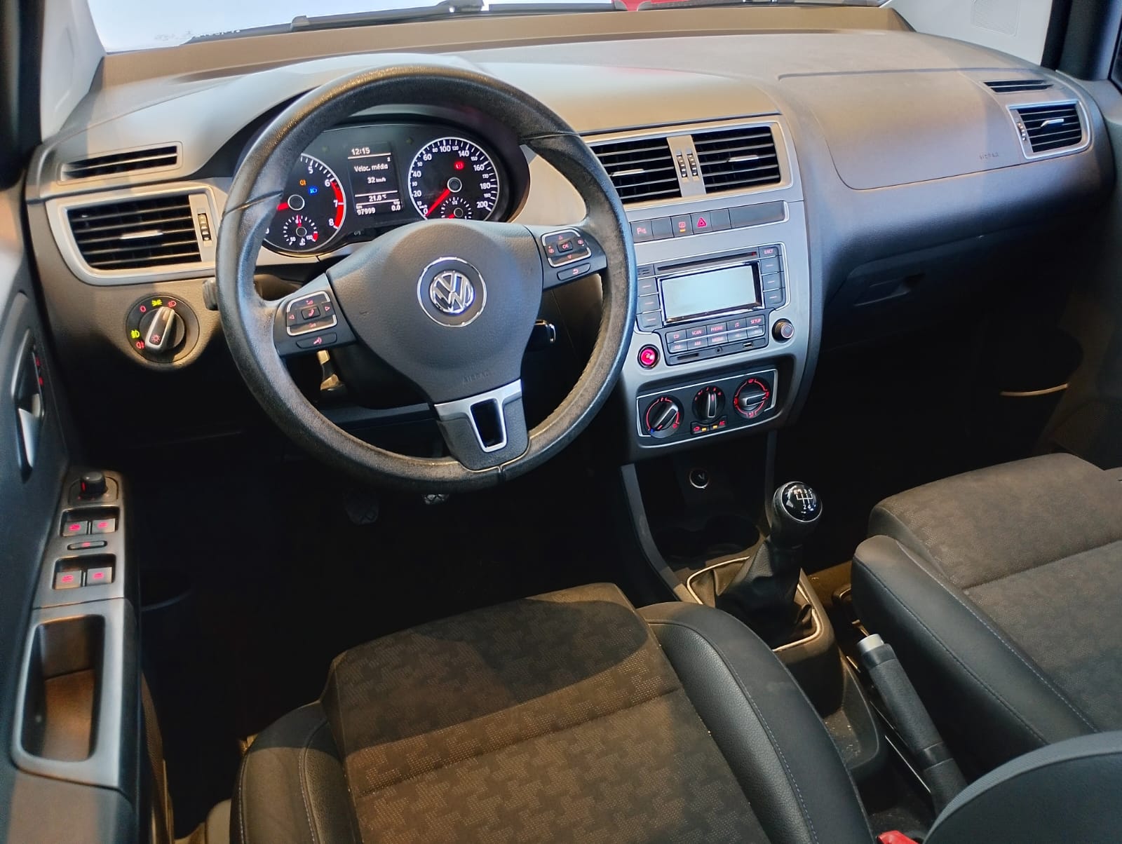 VW - Volkswagen-Fox-Fox Comfortline 1.0 Flex 8V 5p