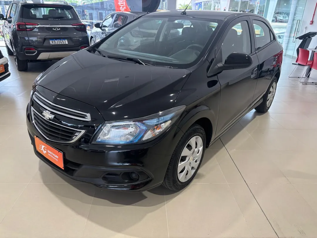 gm - chevrolet onix hatch lt 1.4 8v flexpower 5p mec.
