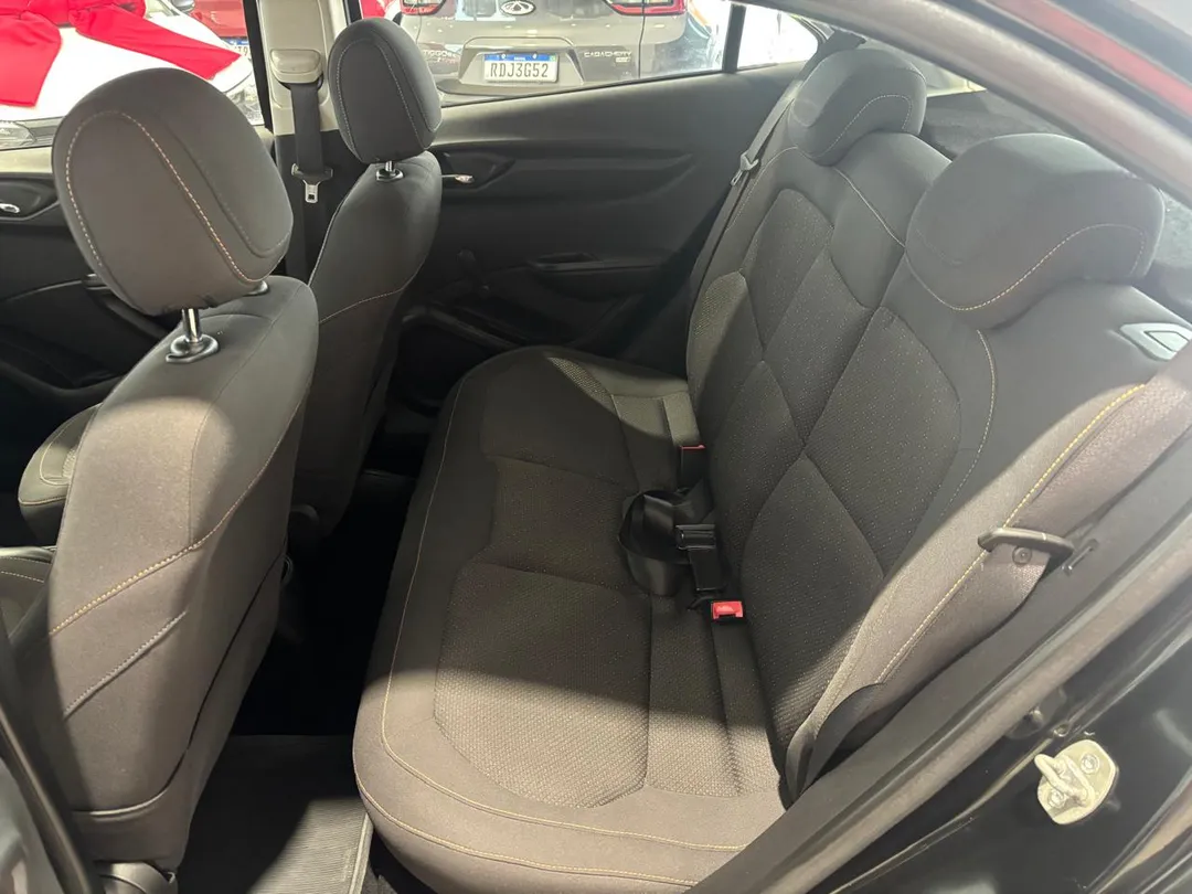 GM - Chevrolet-ONIX-ONIX HATCH LT 1.4 8V FlexPower 5p Mec.