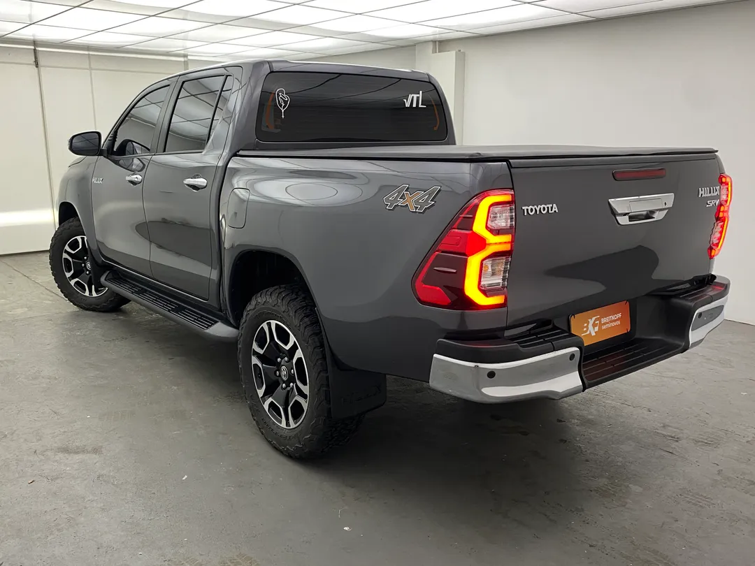 toyota hilux hilux cd srv 4x4 2.8 tdi diesel aut.