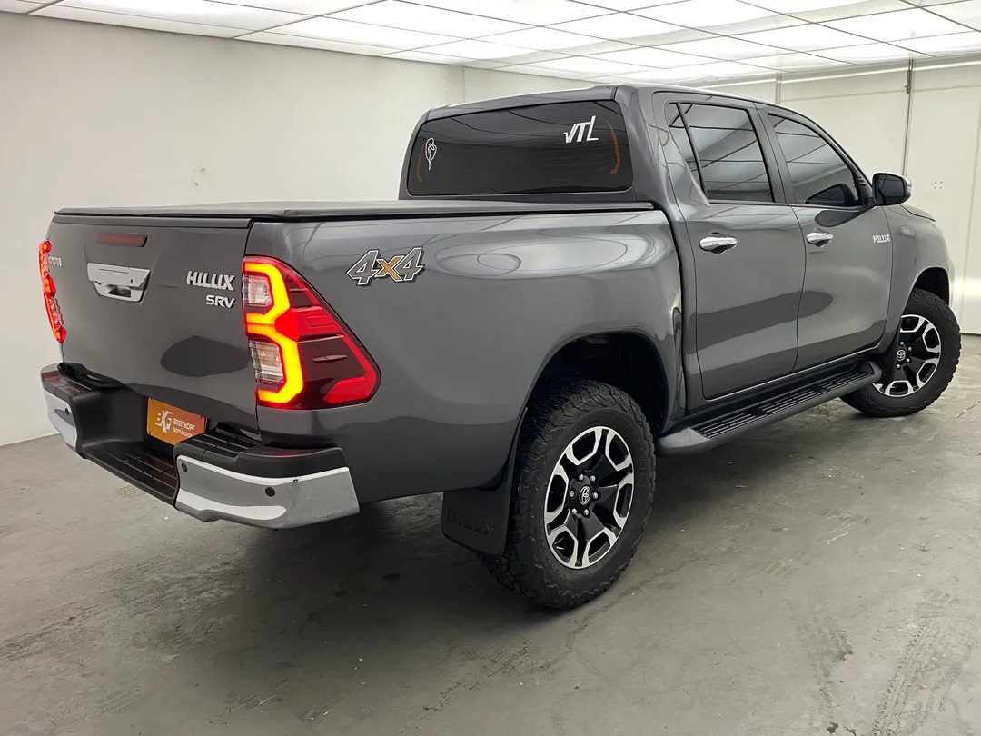 toyota hilux hilux cd srv 4x4 2.8 tdi diesel aut.