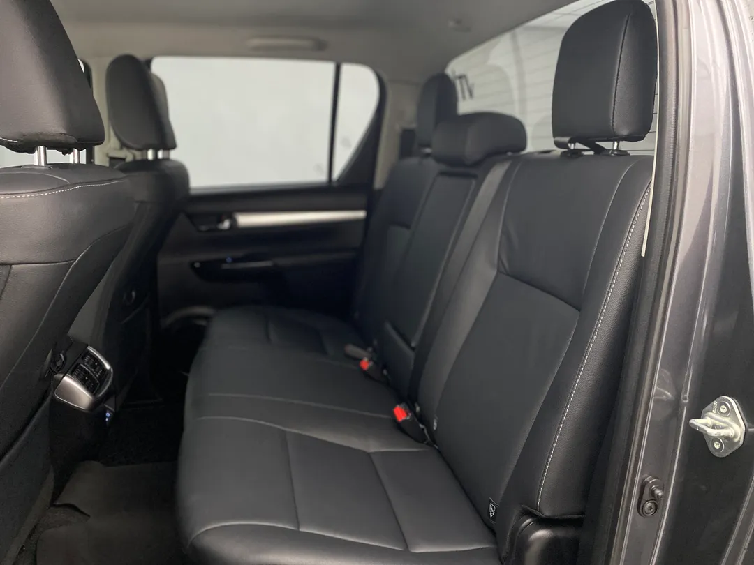 toyota hilux hilux cd srv 4x4 2.8 tdi diesel aut.