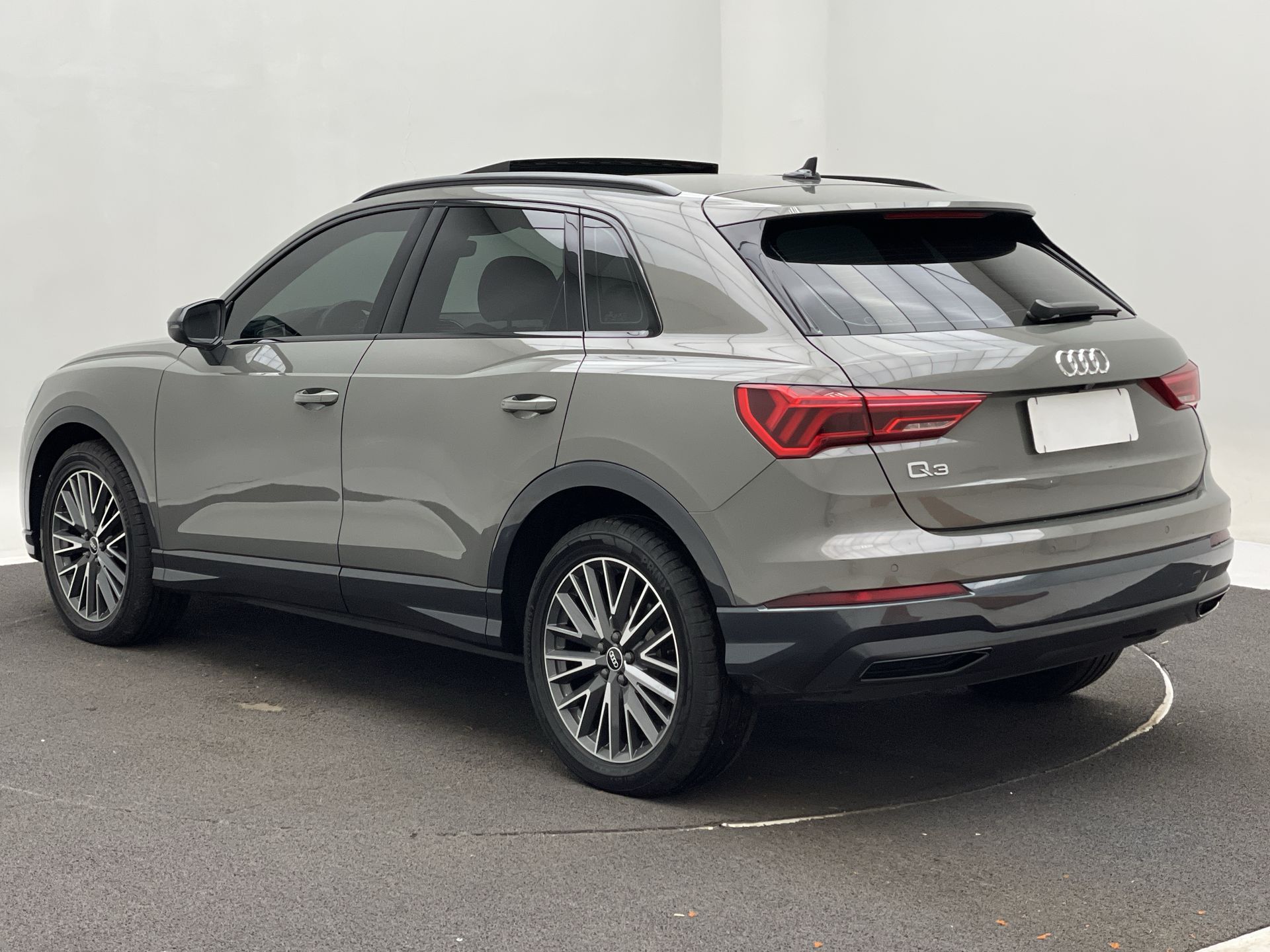 Q3 Black S Line 1.4 TFSI S-tronic