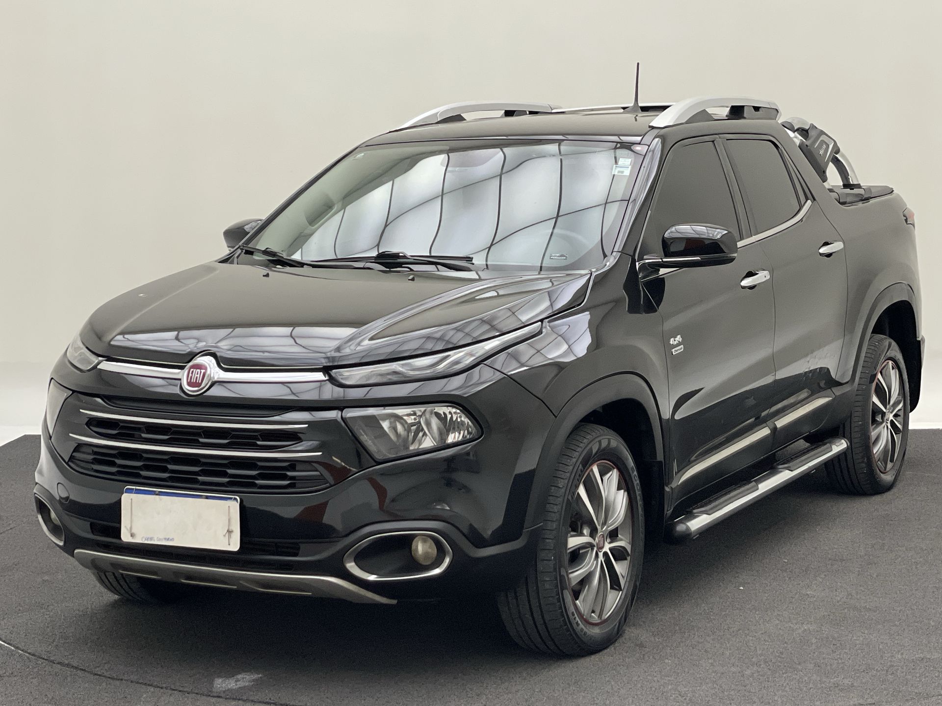 Fiat-TORO-Toro Volcano 2.0 16V 4x4 TB Diesel Aut.