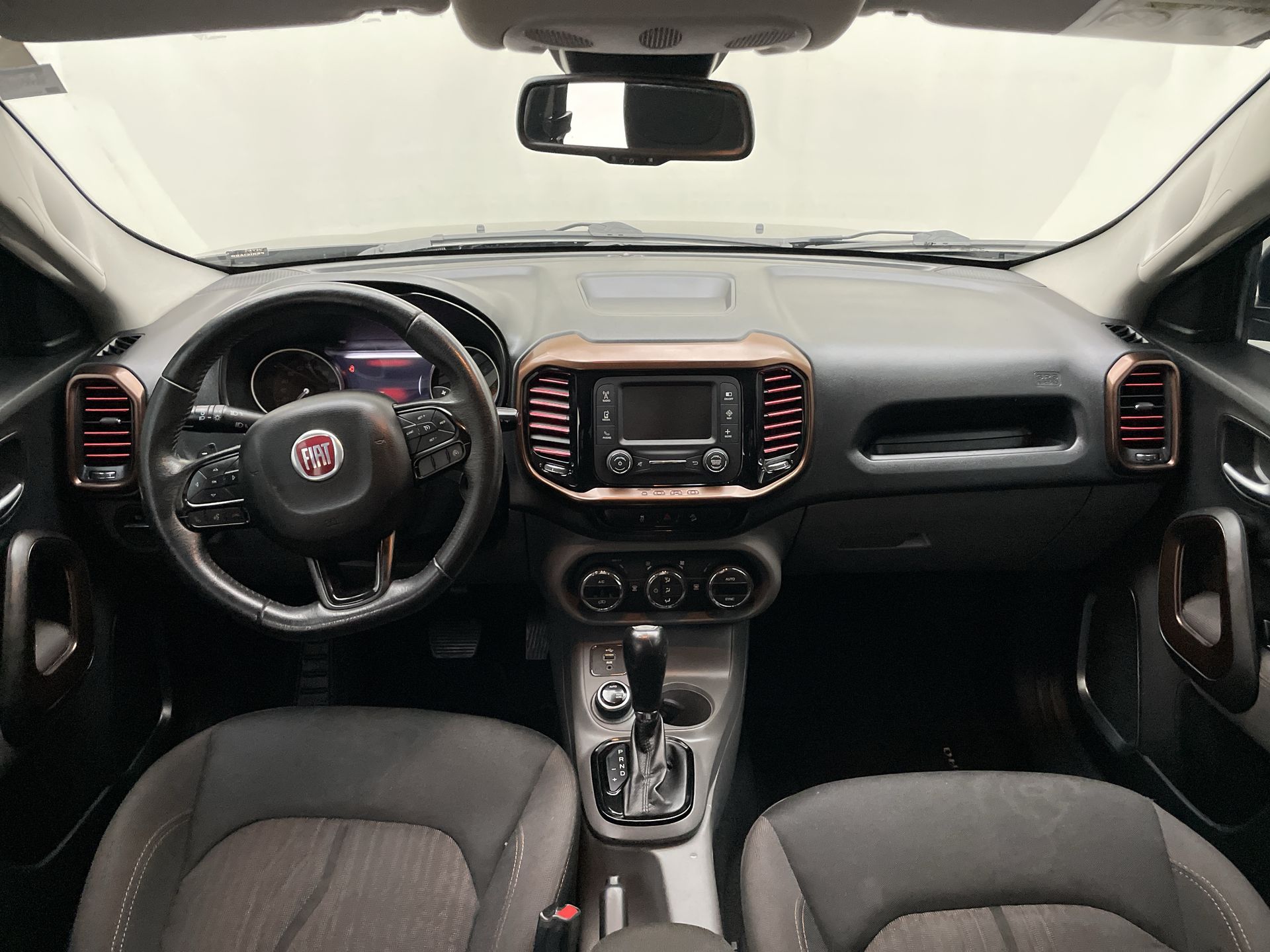 Fiat-TORO-Toro Volcano 2.0 16V 4x4 TB Diesel Aut.
