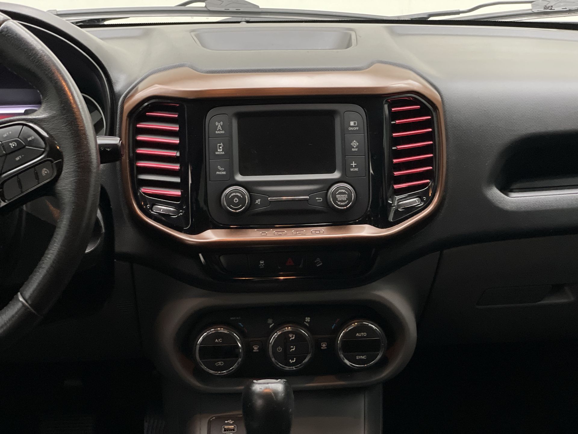 Fiat-TORO-Toro Volcano 2.0 16V 4x4 TB Diesel Aut.