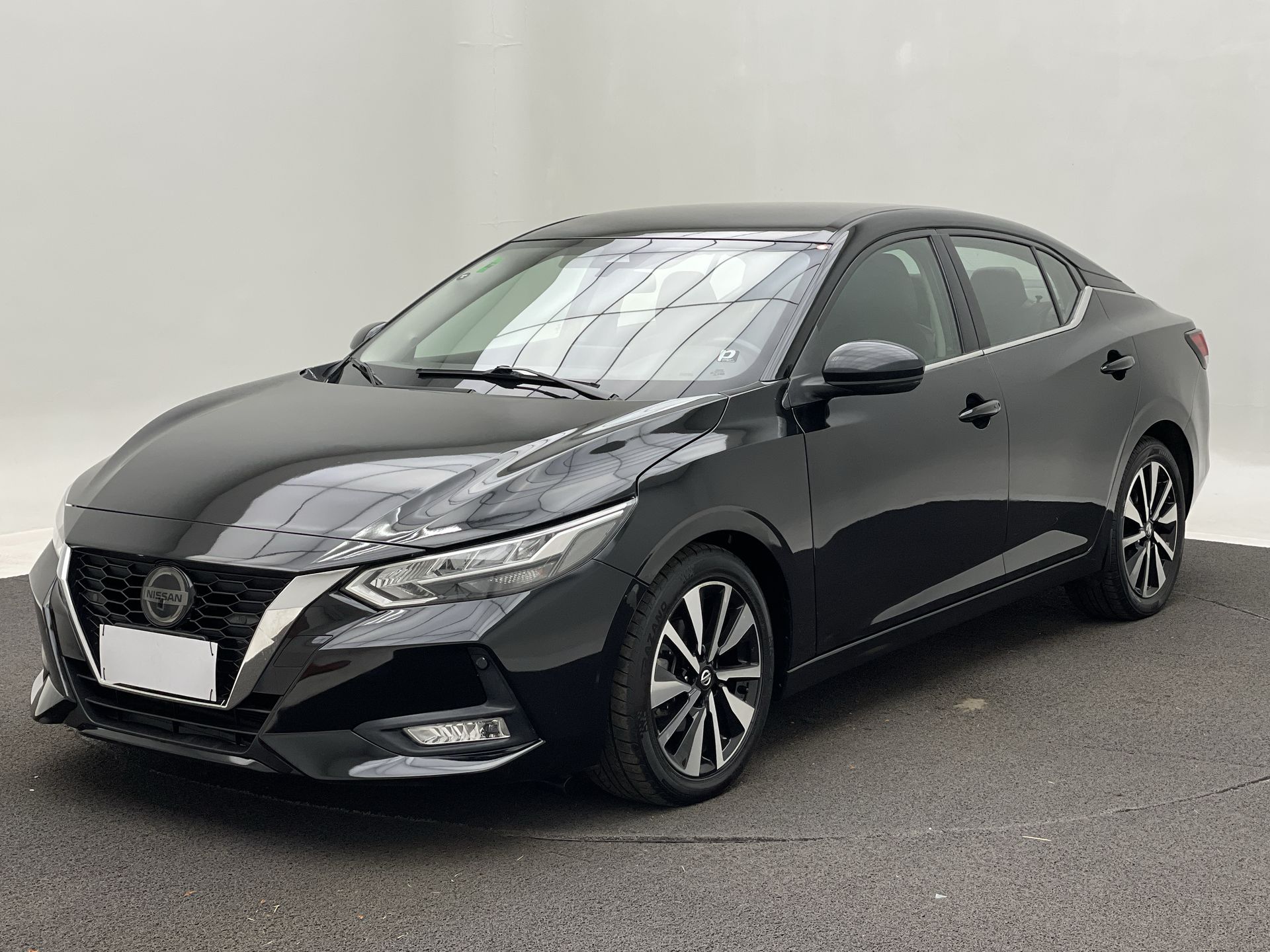 Sentra Advance 2.0 16V Aut.