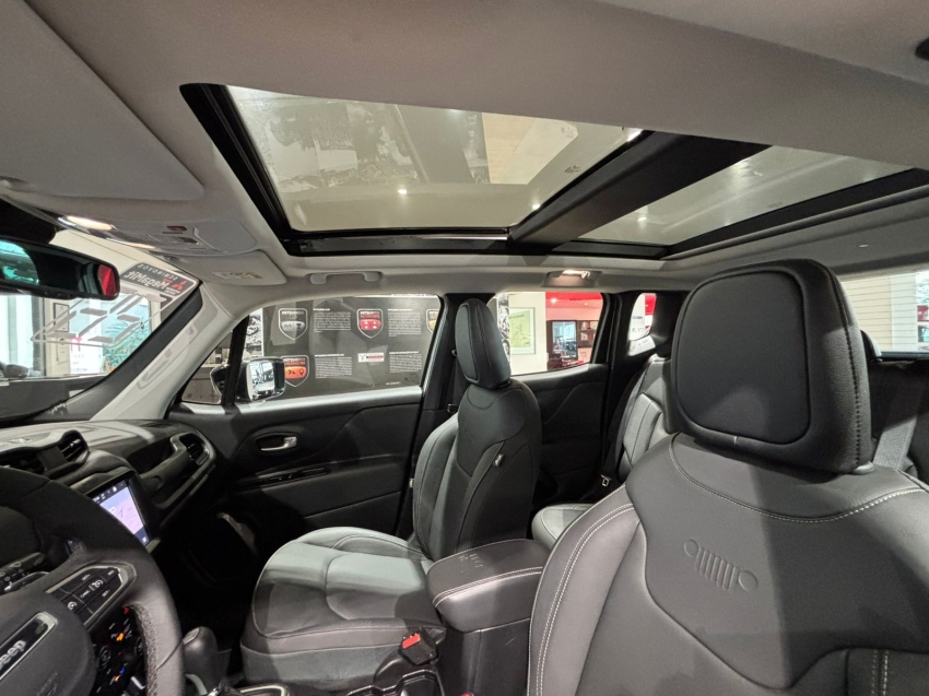 Jeep-RENEGADE-1.3 T270 TURBO FLEX SAHARA AT6
