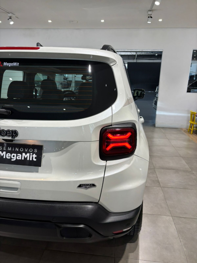Jeep-RENEGADE-1.3 T270 TURBO FLEX SAHARA AT6