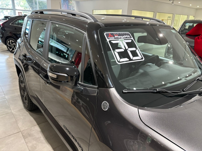 Jeep-RENEGADE-1.3 T270 TURBO FLEX WILLYS 4x4 AT9